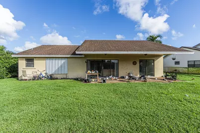 8800 Placid Terrace, Lake Worth, FL 33467 - Photo 26