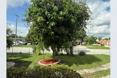 1232 Easter Avenue #A, Fort Pierce, FL 34950 - Photo 4