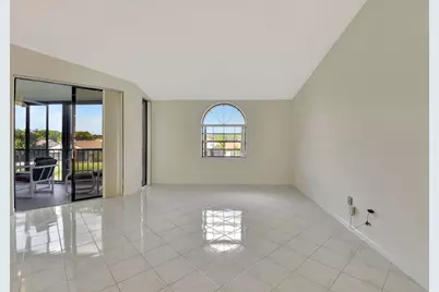 5195 Europa Drive #M, Boynton Beach, FL 33437 - Photo 4