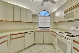 5195 Europa Dr, Boynton Beach, FL 33437 - Photo 10