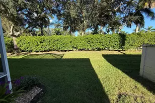 2310 Sapphire Cir, West Palm Beach, FL 33411 - Photo 40
