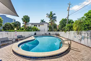 2555 NE 11th St, Fort Lauderdale, FL 33304 - Photo 18