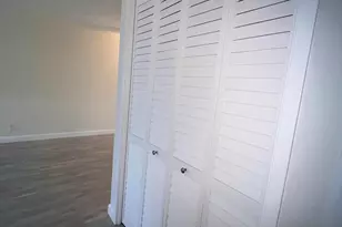 2555 NE 11th St, Fort Lauderdale, FL 33304 - Photo 6