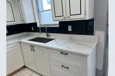 320 SW 1st Street #D-2, Pompano Beach, FL 33060 - Photo 2