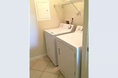 6556 Emerald Dunes Drive #204, West Palm Beach, FL 33411 - Photo 8