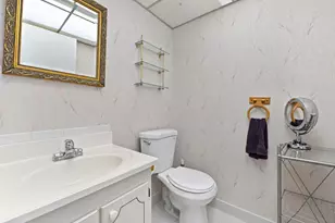 562 Monaco L, Delray Beach, FL 33446 - Photo 10