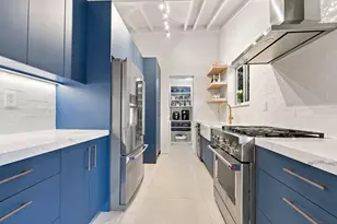 700 N Victoria Park Rd, Fort Lauderdale, FL 33304 - Photo 8