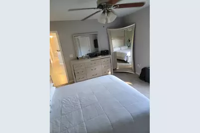 702 NW Kilpatrick Avenue, Port Saint Lucie, FL 34983 - Photo 4