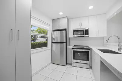 3121 NW 47th Avenue #109, Lauderdale Lakes, FL 33319 - Photo 6