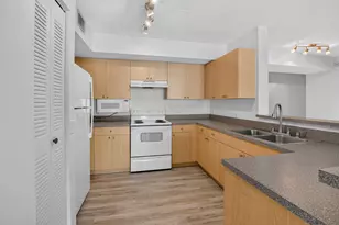 213 Villa Cir, Boynton Beach, FL 33435 - Photo 14
