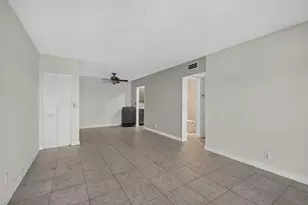 130 Cypress Club Dr, Pompano Beach, FL 33060 - Photo 2