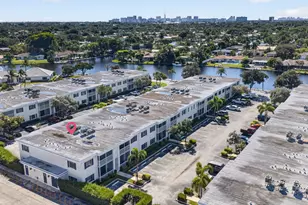130 Cypress Club Dr, Pompano Beach, FL 33060 - Photo 26