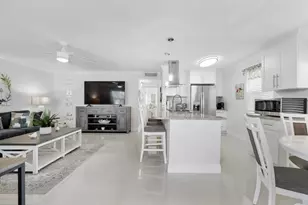 197 Normandy Ln, Delray Beach, FL 33484 - Photo 4