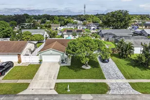 10145 Penzance Ln, Royal Palm Beach, FL 33411 - Photo 50