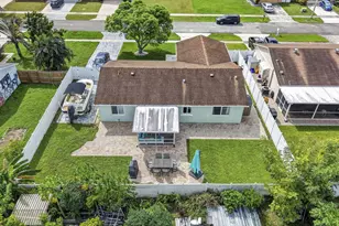 10145 Penzance Ln, Royal Palm Beach, FL 33411 - Photo 54
