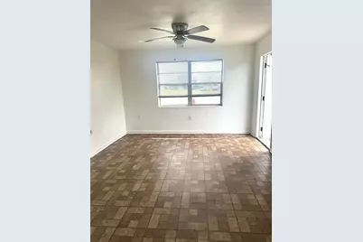 1341 Drive Martin Luther King Junior Boulevard W, Belle Glade, FL 33430 - Photo 4