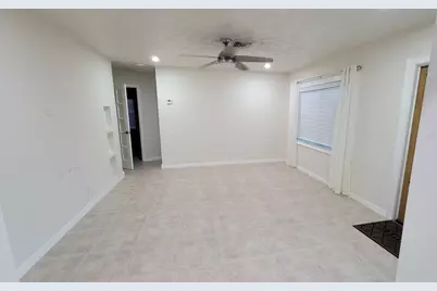 4620 NE 2nd Terrace, Oakland Park, FL 33334 - Photo 4