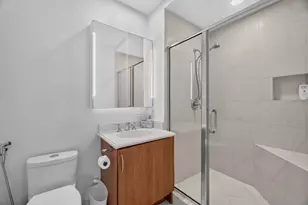 2631 NE 14th Ave, Wilton Manors, FL 33334 - Photo 12