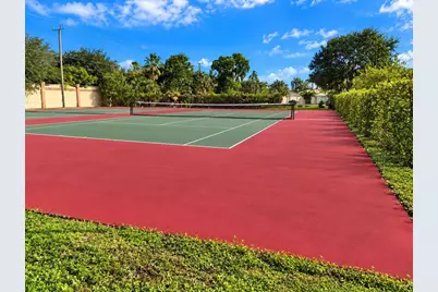 8345 Sunrise Lakes Boulevard #109, Sunrise, FL 33322 - Photo 20