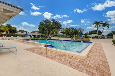 526 Club Drive, Palm Beach Gardens, FL 33418 - Photo 56