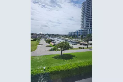 301 Lake Shore Drive #Apt 409, West Palm Beach, FL 33403 - Photo 22