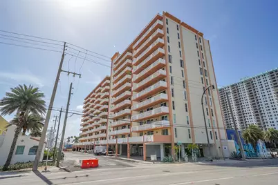 801 S Ocean Drive #1005, Hollywood, FL 33019 - Photo 2