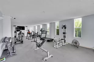 801 S Ocean Dr, Hollywood, FL 33019 - Photo 20