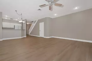 204 SW 120th Ave, Pembroke Pines, FL 33025 - Photo 6