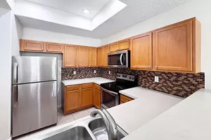 10320 SW Stephanie Way, Port Saint Lucie, FL 34987 - Photo 4
