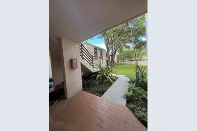20015 NE 3rd Court #5, Miami, FL 33179 - Photo 2