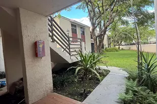 20015 NE 3rd Ct, Miami, FL 33179 - Photo 2