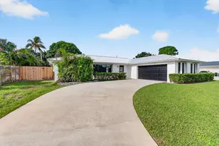 3776 Dogwood Ave, Palm Beach Gardens, FL 33410 - Photo 2
