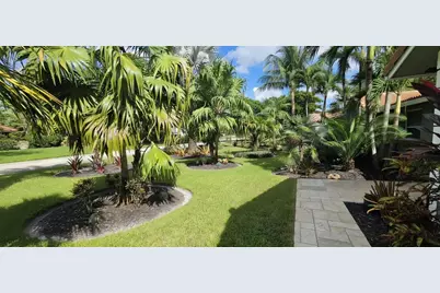 10850 NW 33rd Street, Coral Springs, FL 33065 - Photo 2
