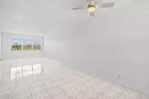 2555 NE 11th St, Fort Lauderdale, FL 33304 - Photo 8