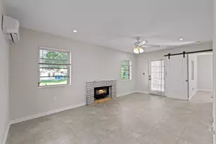 128 E Central Blvd, Lantana, FL 33462 - Photo 4