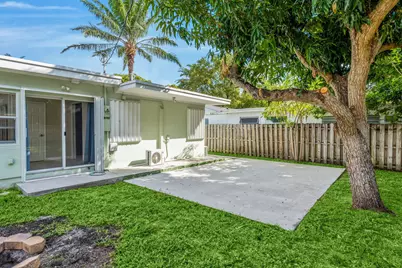 128 E Central Boulevard, Lantana, FL 33462 - Photo 24