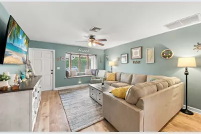 804 NW 10th Avenue, Boynton Beach, FL 33426 - Photo 10