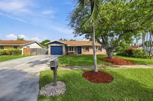 804 NW 10th Ave, Boynton Beach, FL 33426 - Photo 1