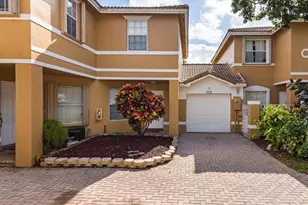 2916 NW 99th Terrace, Sunrise, FL 33322 - Photo 2