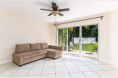 2916 NW 99th Terrace, Sunrise, FL 33322 - Photo 6