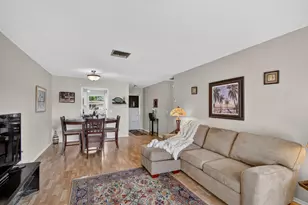 2593 Dudley Dr W, West Palm Beach, FL 33415 - Photo 10