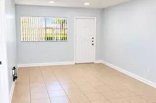 18286 Mediterranean Blvd, Hialeah, FL 33015 - Photo 6