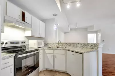 1200 Scotia Drive #107, Hypoluxo, FL 33462 - Photo 12