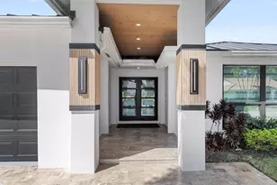 612 Pine Lake Dr, Delray Beach, FL 33445 - Photo 2