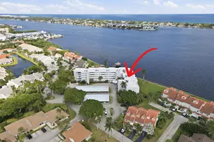 8200 Lakeshore Dr, Hypoluxo, FL 33462 - Photo 46