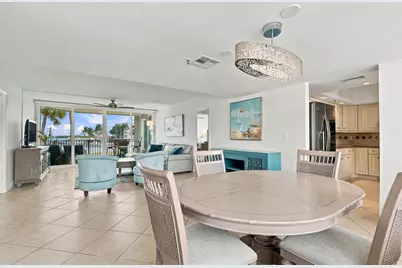 8200 Lakeshore Drive #2020, Hypoluxo, FL 33462 - Photo 6