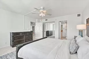 8200 Lakeshore Dr, Hypoluxo, FL 33462 - Photo 18