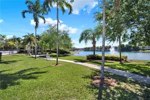 2711 NE 4th St, Homestead, FL 33033 - Photo 16