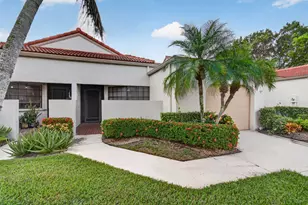 5887 Parkwalk Cir W, Boynton Beach, FL 33472 - Photo 2
