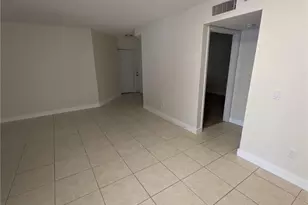150 NW 96th Ave, Pembroke Pines, FL 33024 - Photo 16